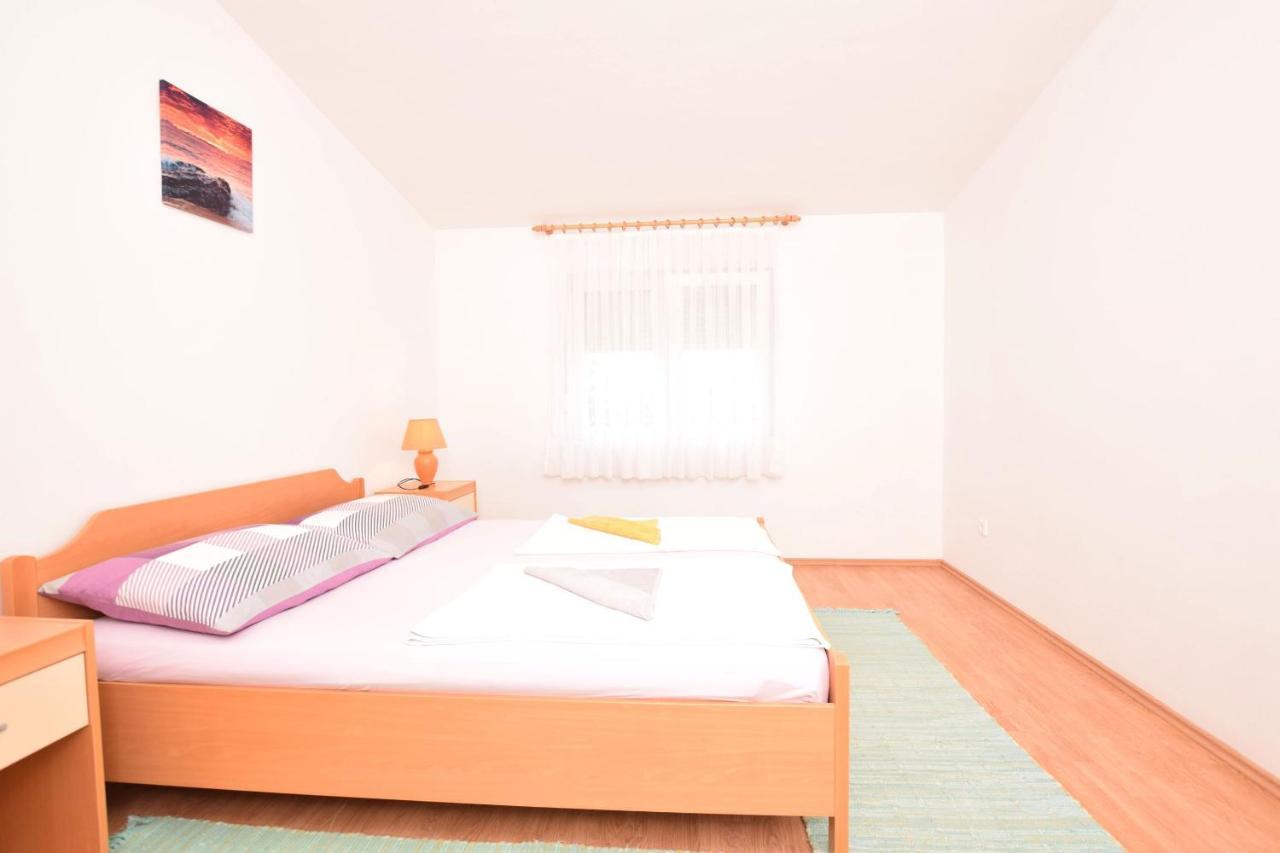 Apartment Diva Nin Buitenkant foto